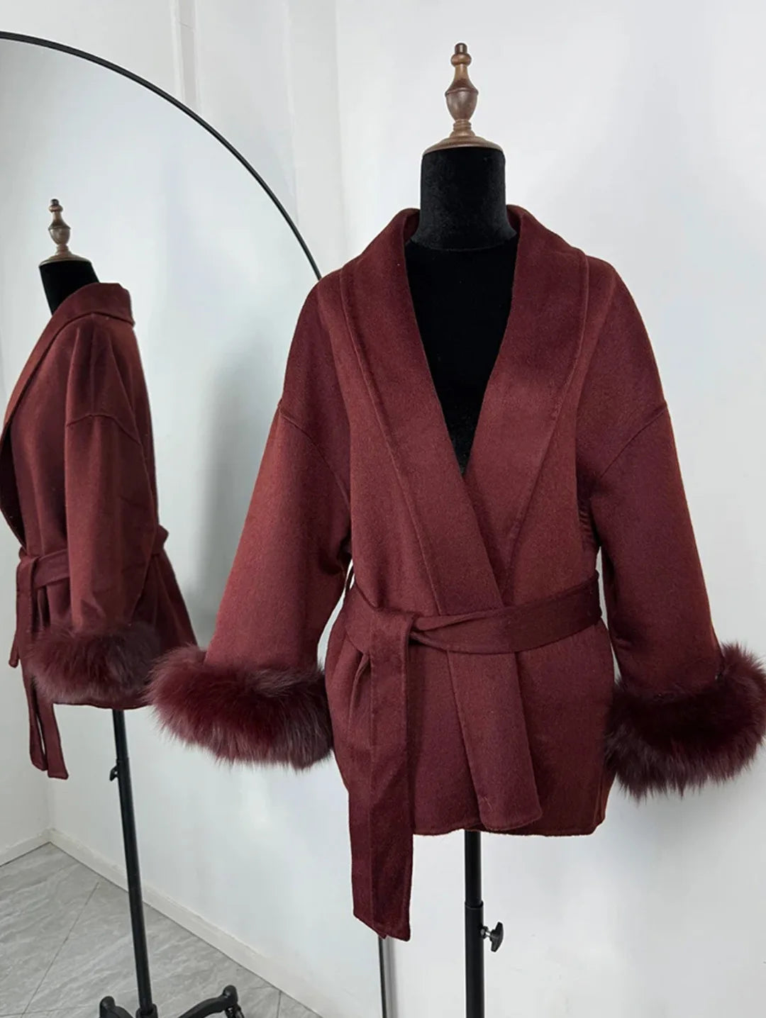 Manteau Chic à Revers en Peluche avec Ceinture