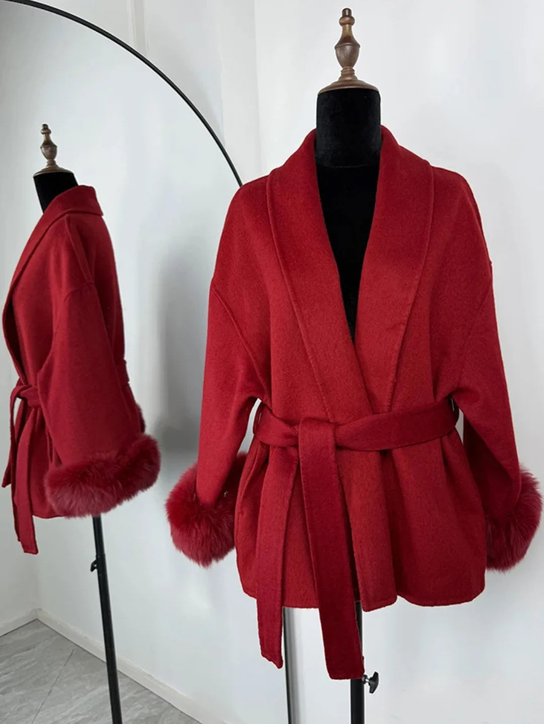 Manteau Chic à Revers en Peluche avec Ceinture